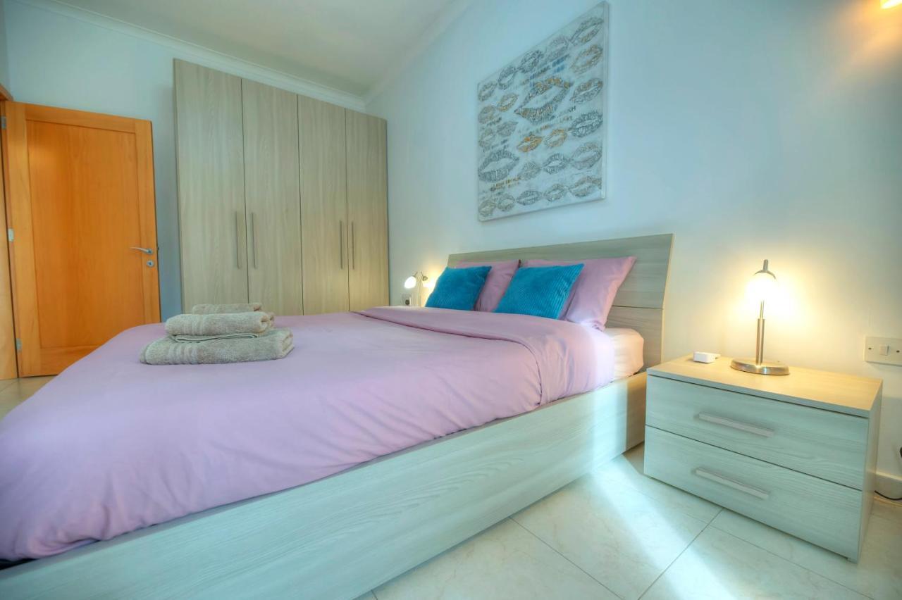 Modern 3Br Stylish & Spacious Apartment - Close To Sliema Promenade Gzira Buitenkant foto