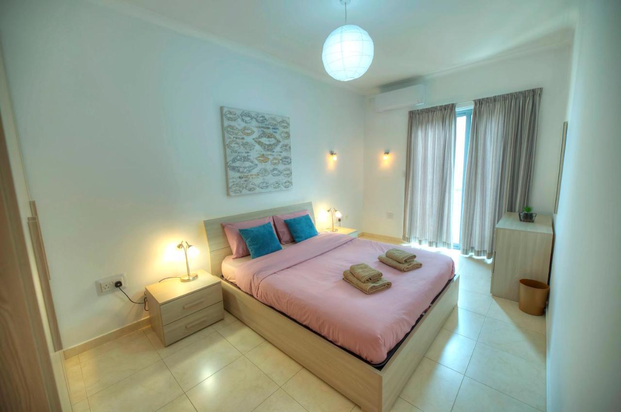 Modern 3Br Stylish & Spacious Apartment - Close To Sliema Promenade Gzira Buitenkant foto