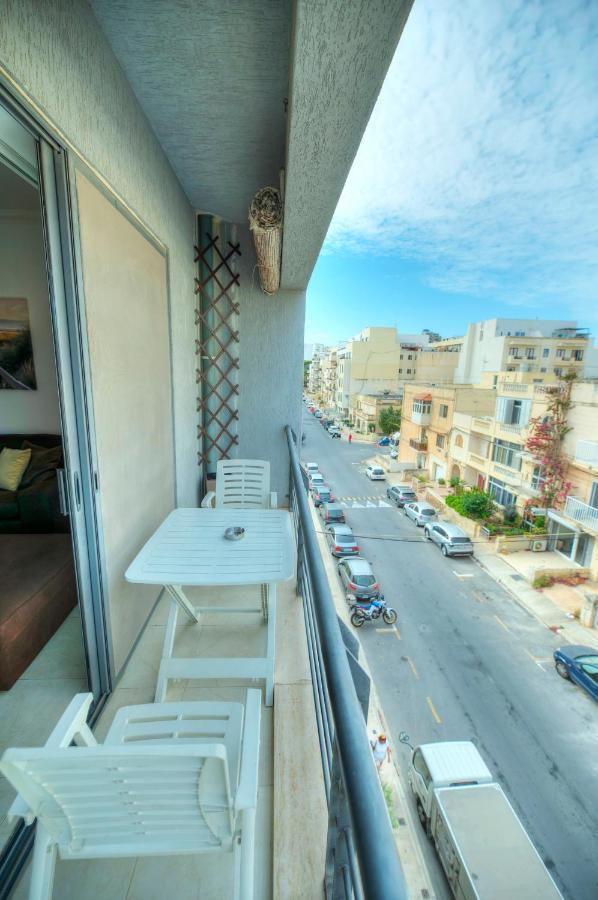 Modern 3Br Stylish & Spacious Apartment - Close To Sliema Promenade Gzira Buitenkant foto