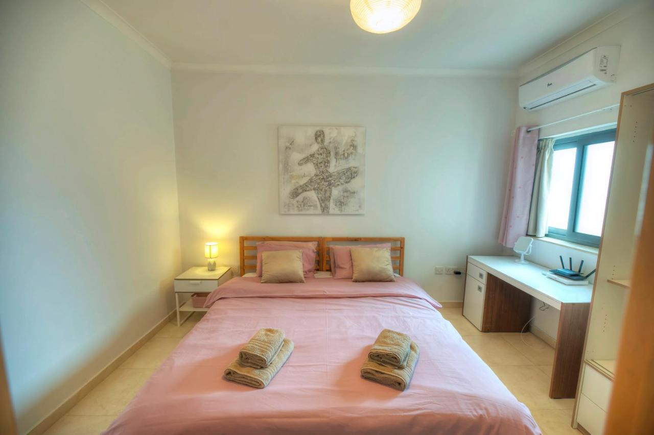 Modern 3Br Stylish & Spacious Apartment - Close To Sliema Promenade Gzira Buitenkant foto